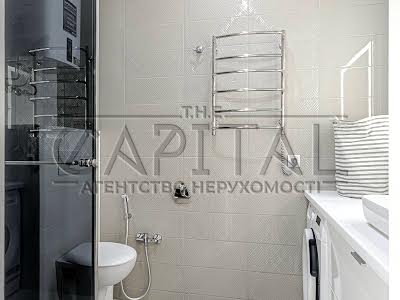 квартира за адресою Жилянська вул., 68