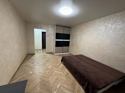 квартира за адресою Леоніда Бикова бульв., 6
