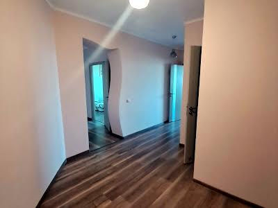 квартира за адресою Андрія Сахарова вул., 13