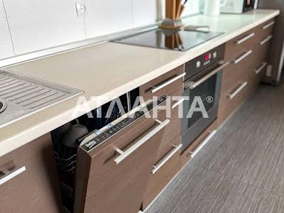 квартира за адресою Середньофонтанська вул., 19-А
