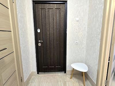 квартира по адресу Василя Симоненка ул., 4