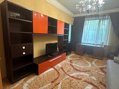 квартира за адресою Незалежної України вул. (40 років Радянської України), 92