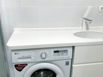 квартира за адресою Регенераторна вул., 4 к17-1