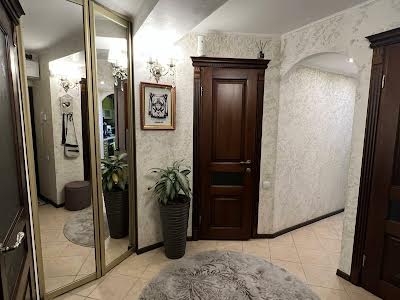квартира за адресою Відродження просп., 43