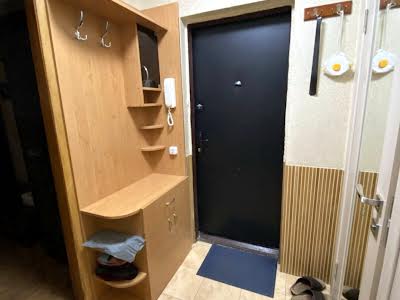 квартира за адресою Андрія Малишка вул., 17