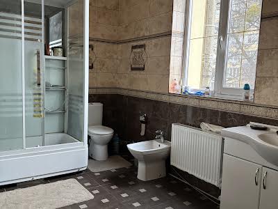 будинок за адресою Оборонна вул.