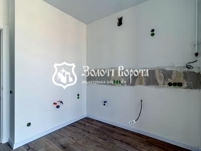 квартира за адресою Молодіжна вул., 4