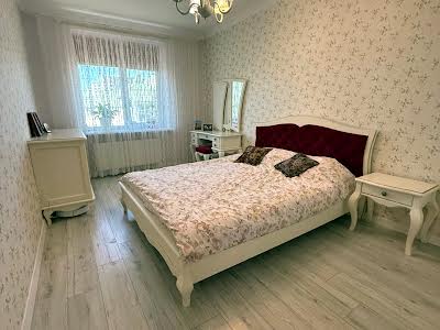 квартира за адресою Садова вул., 1в