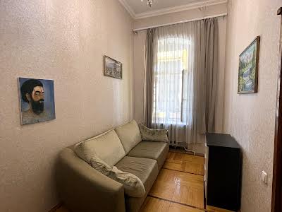 квартира за адресою Петра Сагайдачного вул., 16