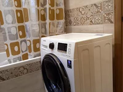квартира за адресою Ньютона вул., 104