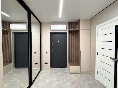 квартира по адресу Крайковского ул., 1а