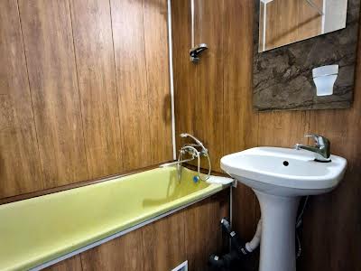 квартира за адресою Героїв Чорнобиля вул., 84