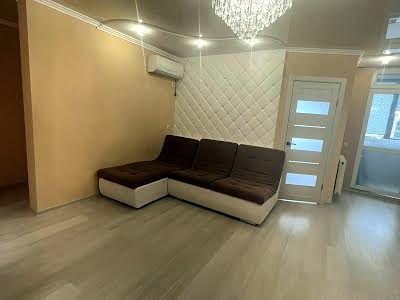 квартира за адресою Білогірська вул., 18-Г