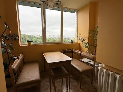 квартира за адресою Миколи Садовського вул., 12