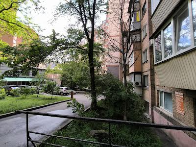квартира за адресою Золотоустівська вул., 51