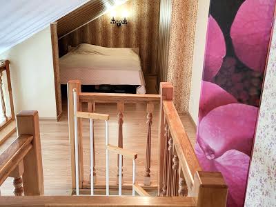 квартира за адресою Регенераторна вул., 4