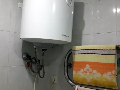 квартира за адресою Героїв просп., 11
