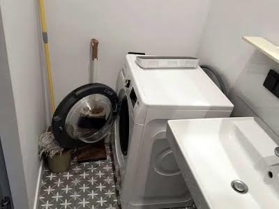 квартира за адресою Пекарська вул., 33