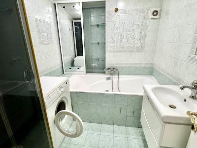 квартира за адресою Велика Васильківська вул. (Червоноармійська), 25
