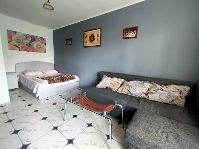 квартира по адресу Михаила Лушпы просп., 10