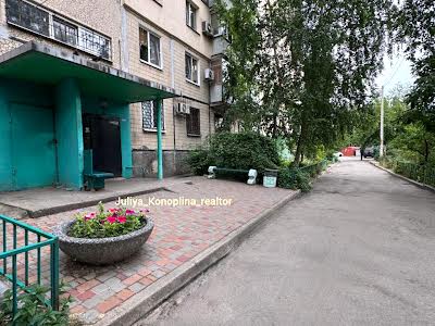 квартира по адресу Полонской-Василенко ул. (Желваківського), 2