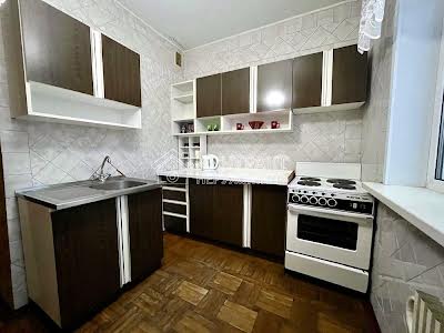 квартира за адресою Науки просп. (Леніна), 28