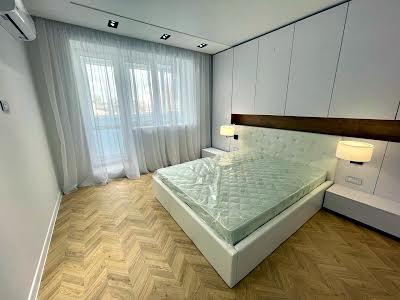 квартира за адресою Миколи Різоля вул. (Маршала Судця), 42