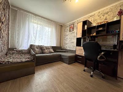 квартира по адресу Юрия Кондратюка ул. (Комунарівська), 11