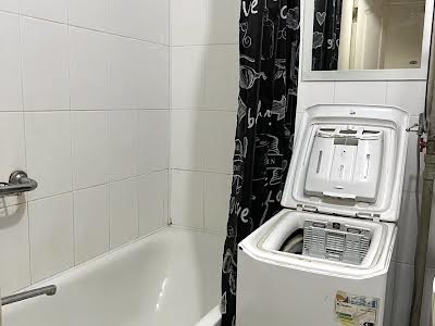 квартира за адресою Запорізька вул., 13