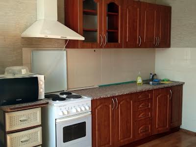 квартира за адресою Драгоманова вул., 1-Д