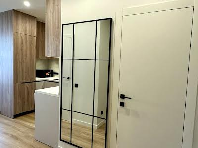 квартира за адресою Драгоманова вул., 31