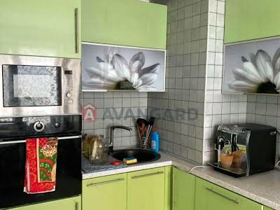 квартира за адресою Героїв просп., 4