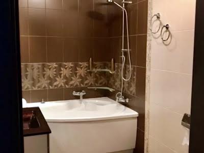 квартира за адресою Замковецька вул., 104