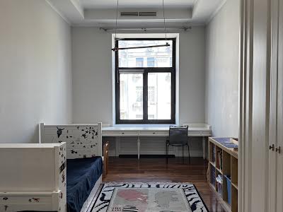 квартира за адресою Обсерваторна вул., 17