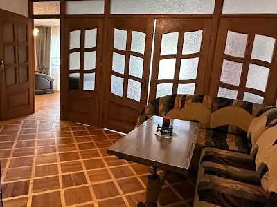 квартира за адресою Анни Ахматової вул., 3-А