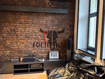 квартира за адресою Крутий узвіз, 6/2