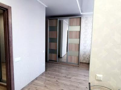 квартира за адресою Польова вул., 73