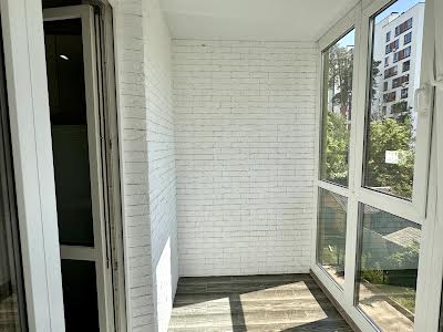 квартира за адресою Садова вул., 45-Б