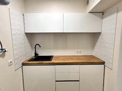 коммерческая по адресу Подсолнуховая ул., 20а