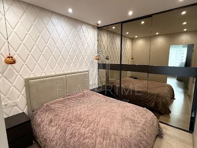 квартира за адресою Патріарха Мстислава Скрипника вул., 48-А