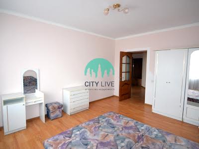 квартира за адресою Федьковича вул., 7Б