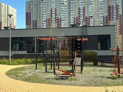 квартира за адресою Олександра Олеся вул., 5