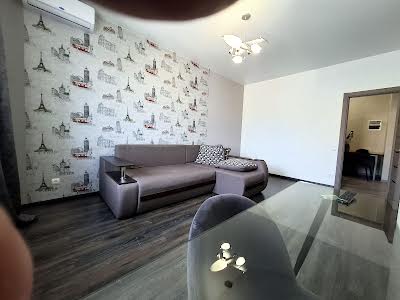квартира за адресою Юрія Кондратюка вул., 3