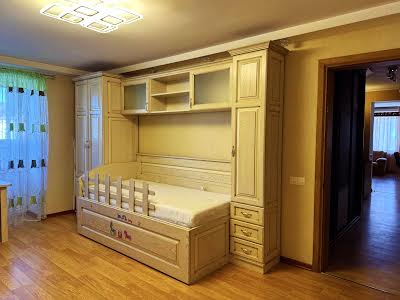 квартира за адресою Авіаконструктора Антонова вул., 8