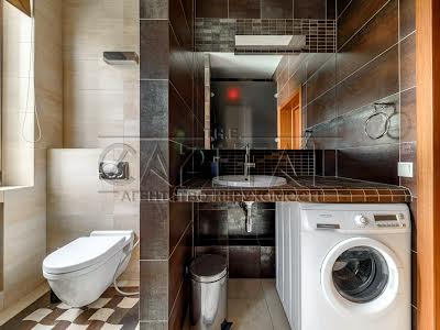 квартира за адресою Клінічна вул., 28