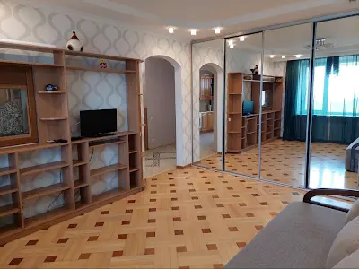 квартира за адресою Василя Верховинця вул., 10