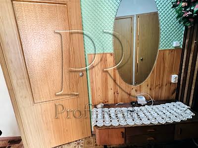 квартира по адресу Дарницкий бульв., 9