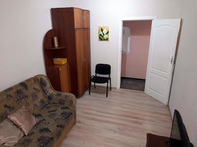 квартира по адресу Костанайская ул., 8/2