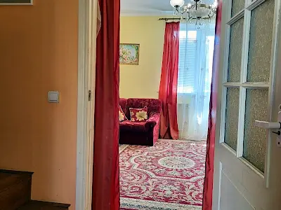будинок за адресою Приозерна вул.
