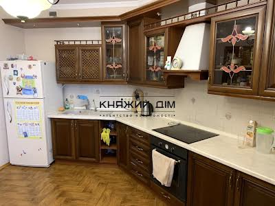 квартира за адресою Драгоманова вул., 31Б